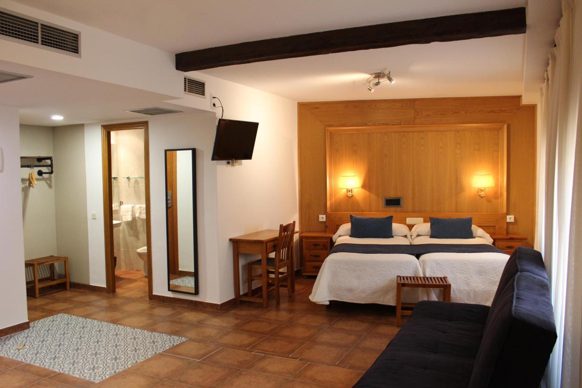 Hotel Real De Toledo — Photos 1